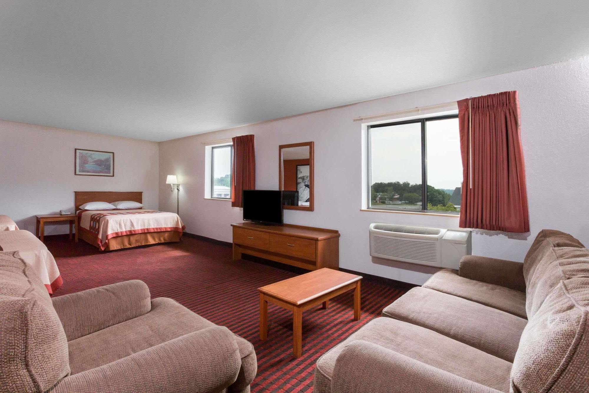 Hotel Super 8 By Wyndham Dumfries/Quantico Exterior foto